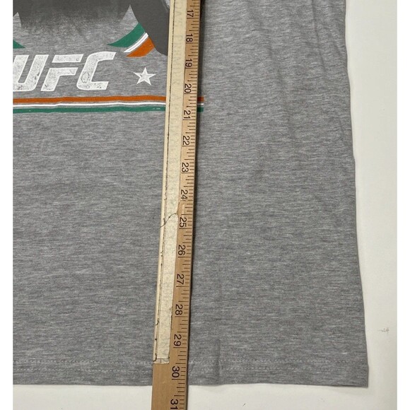 UFC Large Conor McGregor Scream T-Shirt Men's Heather Gray Short Sleeve Tee NWT - Picture 6 of 8